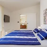 Nena Holiday home *